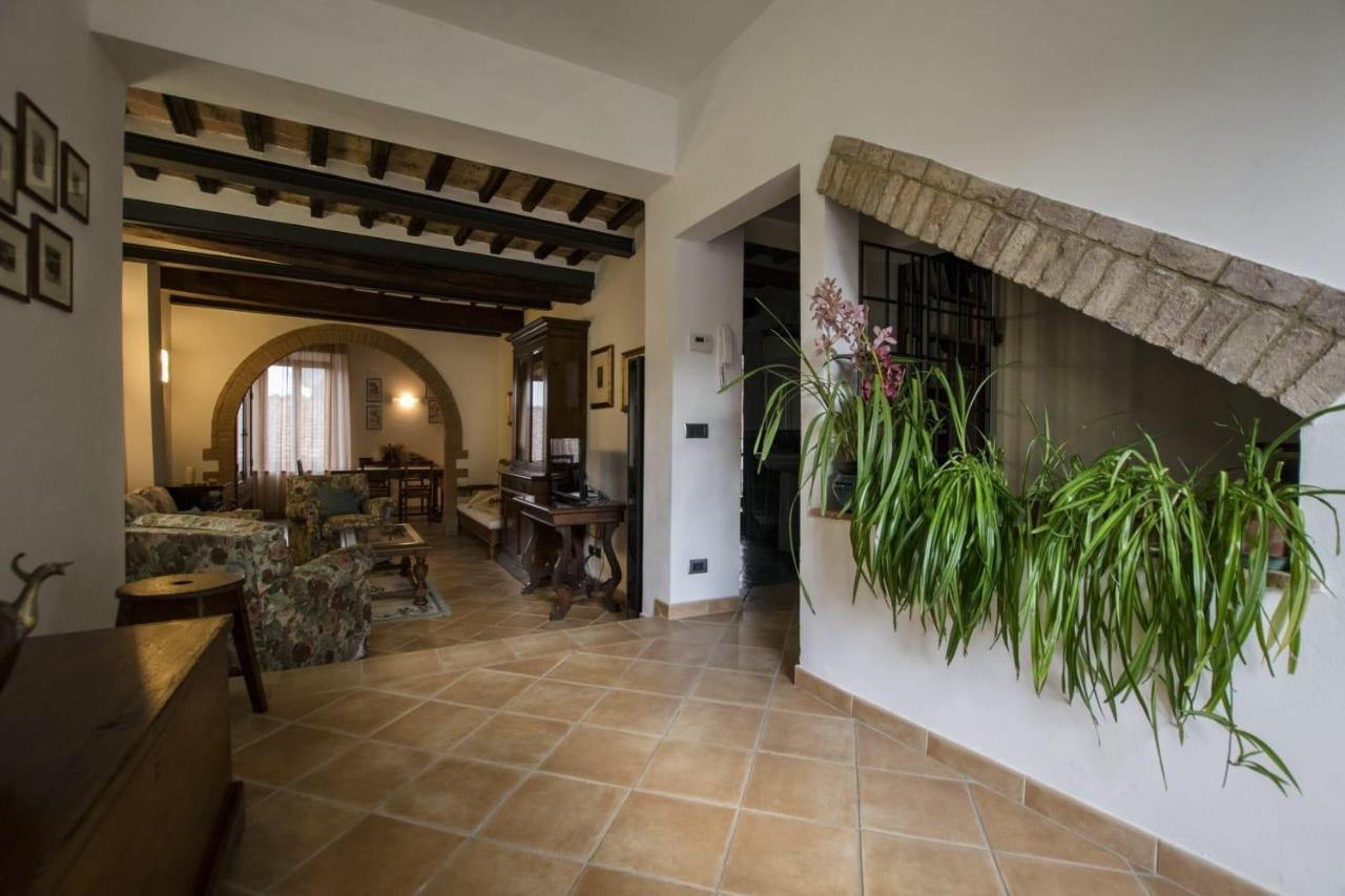 Dimora Tipica Toscana Монтичиано Экстерьер фото