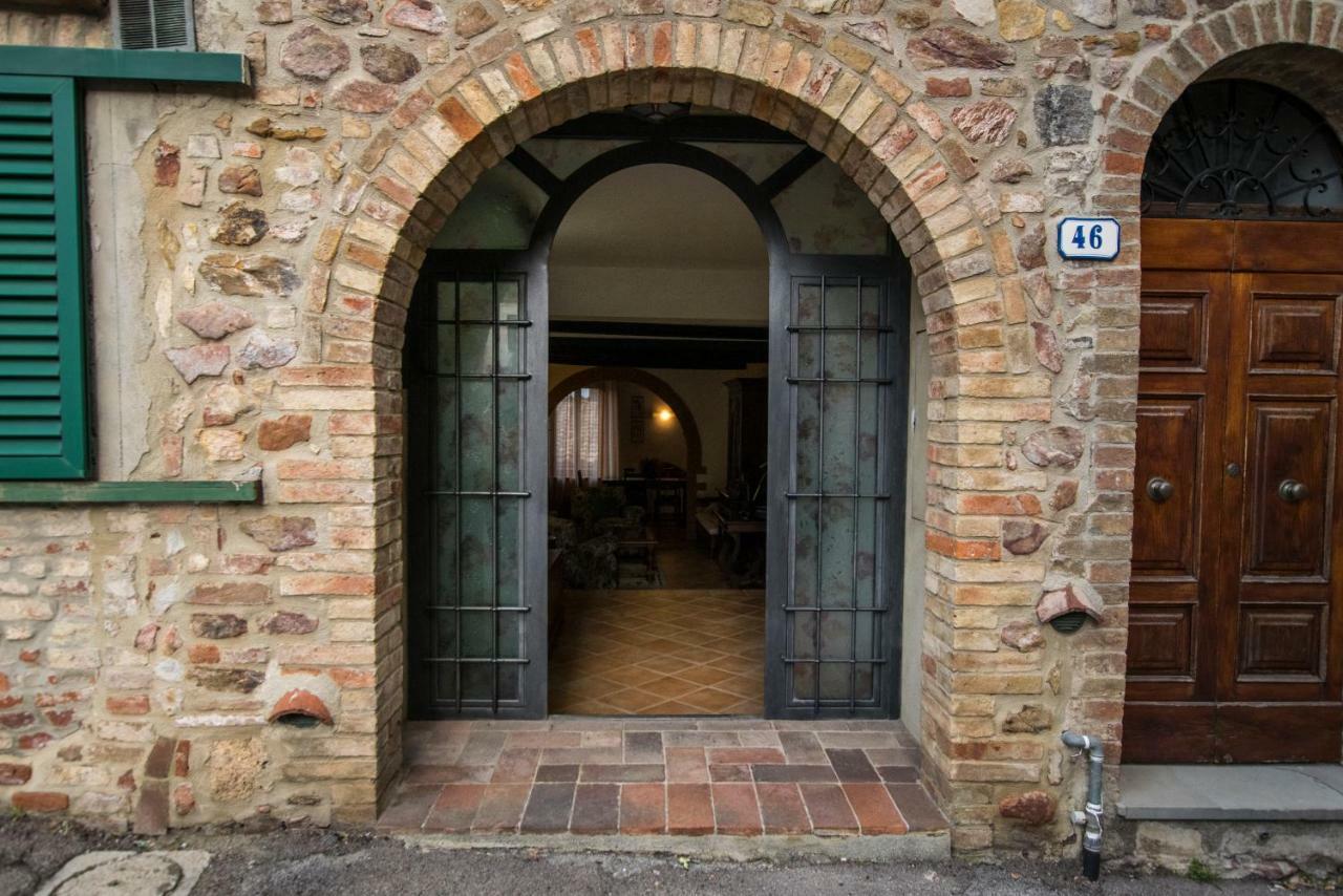 Dimora Tipica Toscana Монтичиано Экстерьер фото